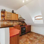 Ruzova 79 Apartment *